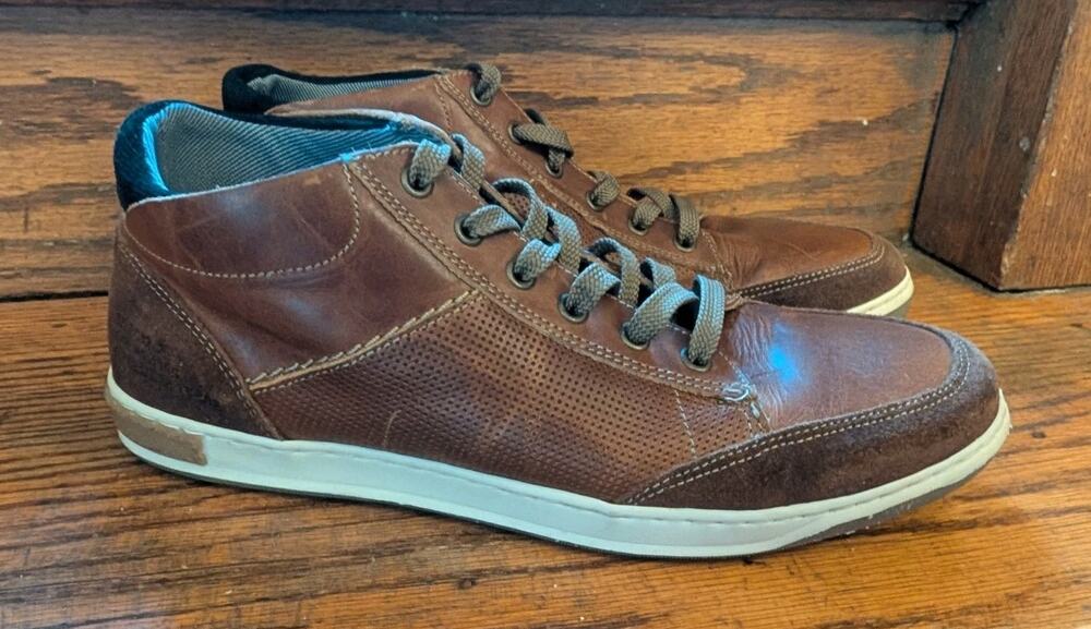 Bullboxer Laytone Mid-Top Sneakers in a cognac brown leather Suede Men's 10 Boot